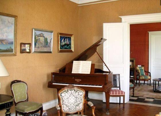 Chateau Belles Graves Bed & Breakfast Pomérols Eksteriør bilde